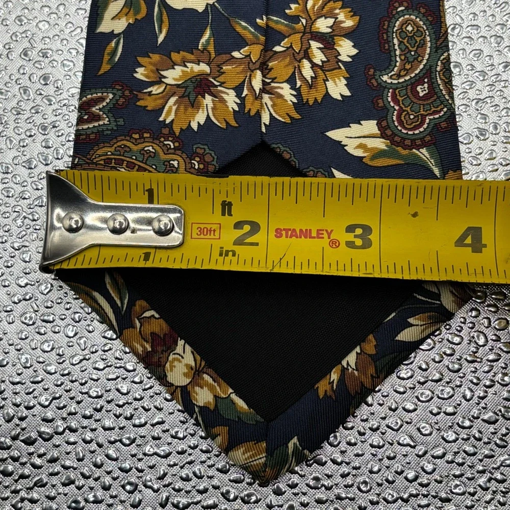 Vintage Regiments Ltd. Navy Blue Paisley Floral Silk Men's Necktie Handmade‎